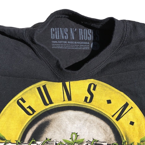 Guns N’ Roses Concert T Shirt - Picture 4 of 4